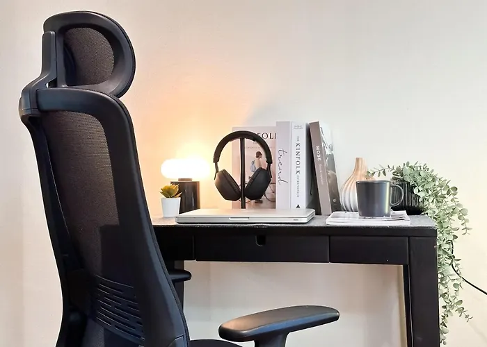 Vibrant Modern 57 Sqm - Ultra Fast Wifi - Bts Thonglor 아파트