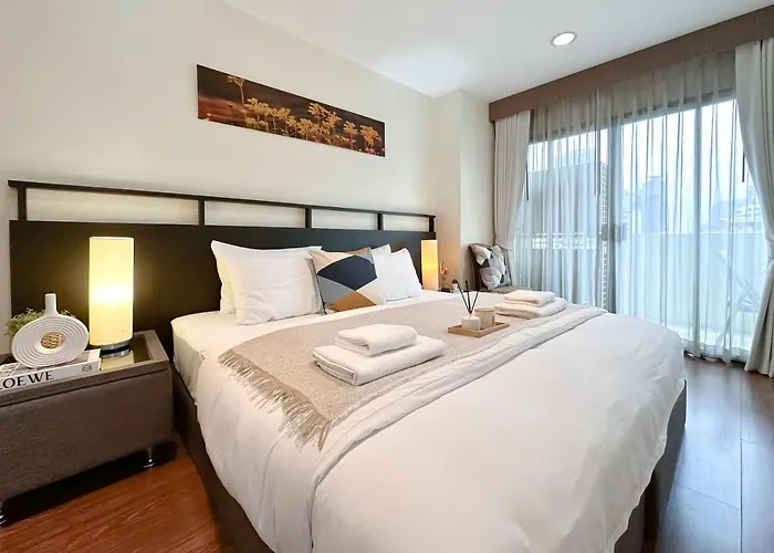 아파트 Vibrant Modern 57 Sqm - Ultra Fast Wifi - Bts Thonglor *