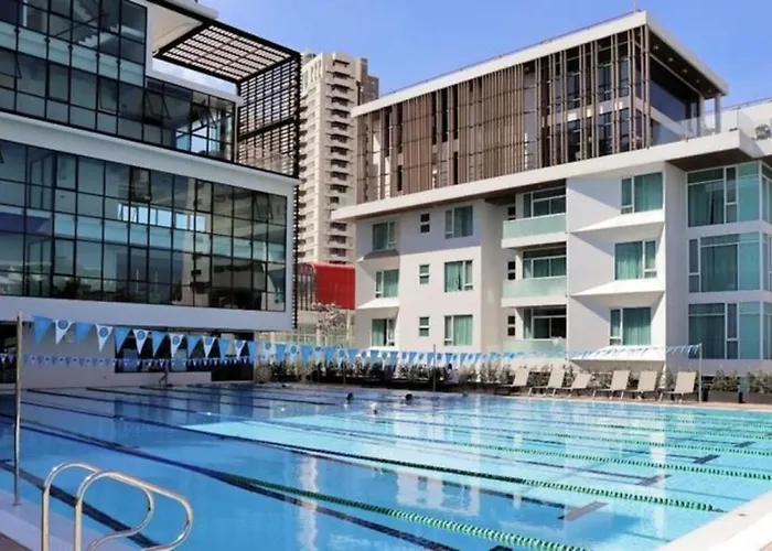 아파트 Vibrant Modern 57 Sqm - Ultra Fast Wifi - Bts Thonglor 방콕